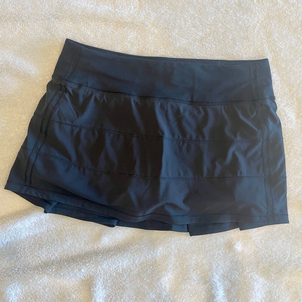 Lululemon Pace Rival Skirt Skort - Black. Like new, Size 6